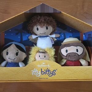 Hallmark Itty Bittys Nativity Set
